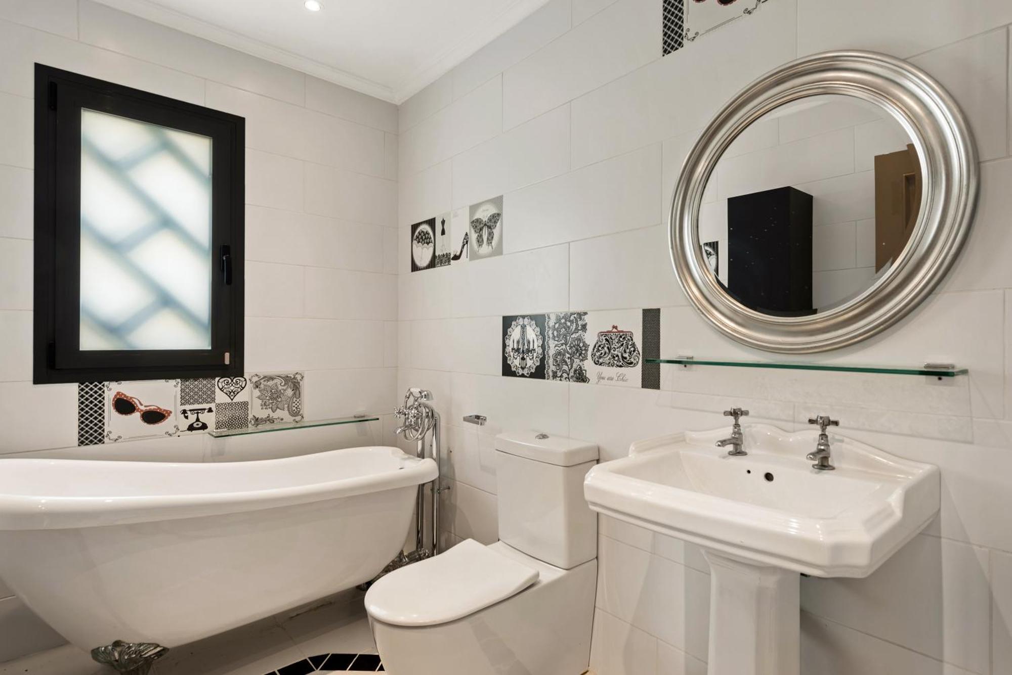 Banus - - Just A Few Steps From The Port-beach Marbella